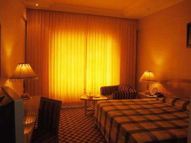 Hotel Washington Дакка Экстерьер фото